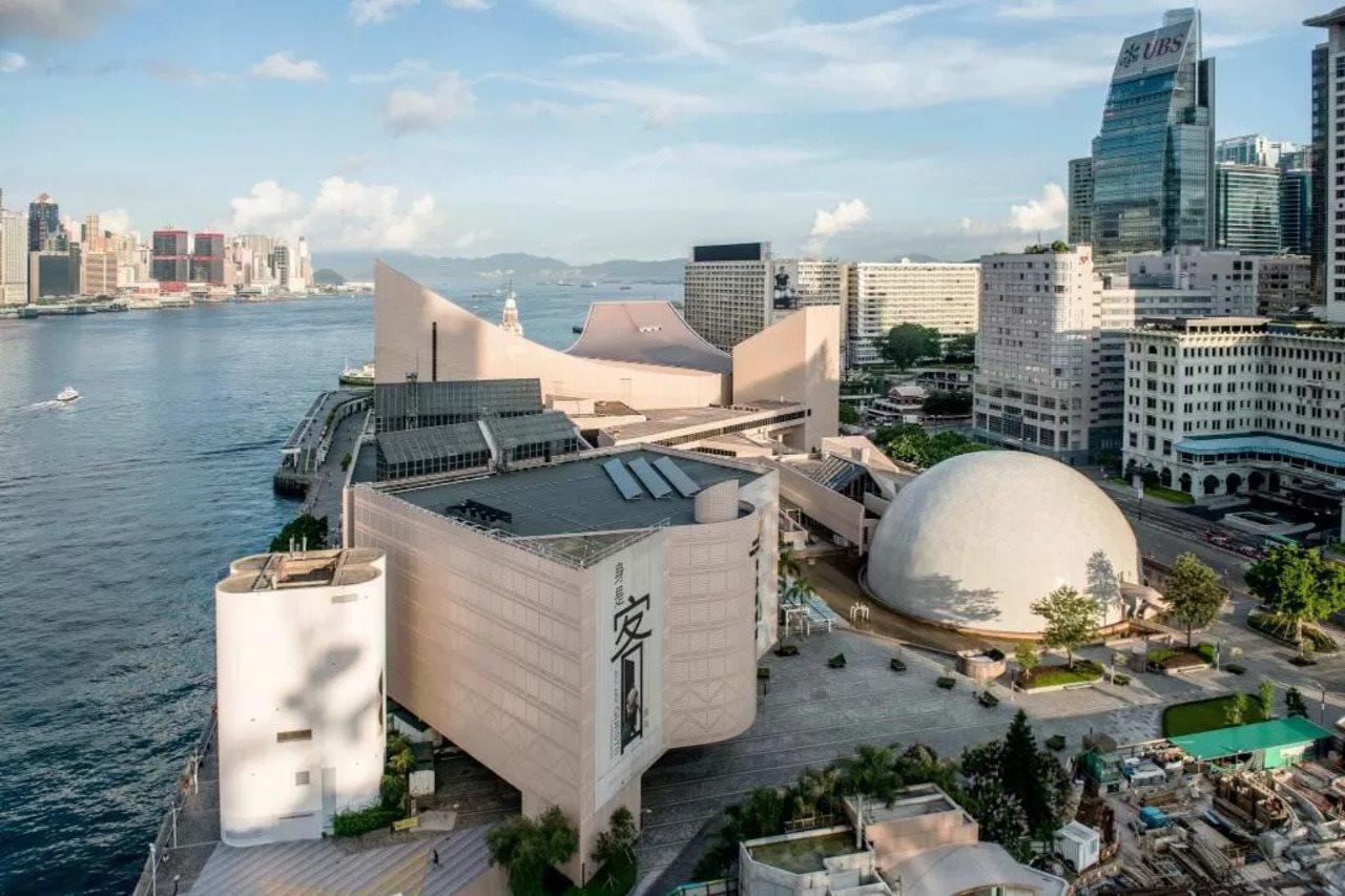 Seasons Hotel Hong Kong Esterno foto